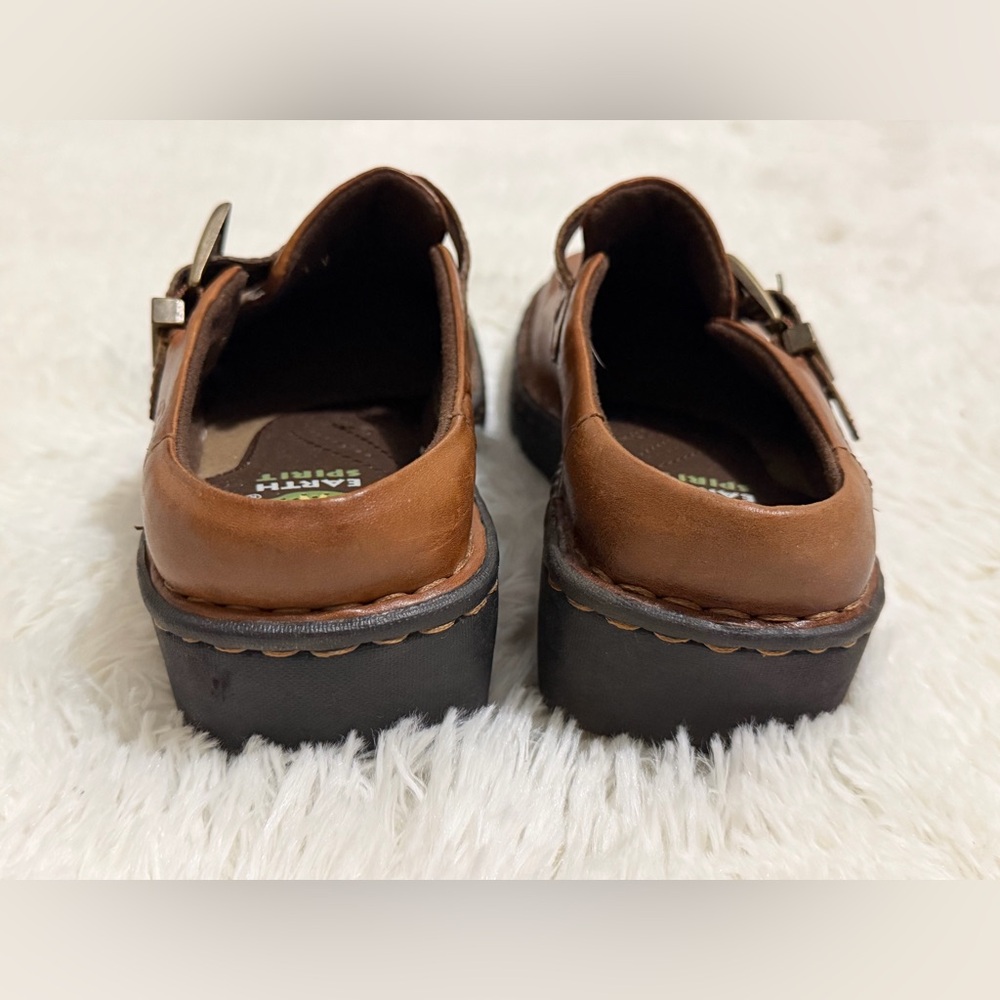 Earth Spirit Brown Leather Buckle Clogs Women’s Size 6.5 Comfort Shoes - Picture 4 of 11